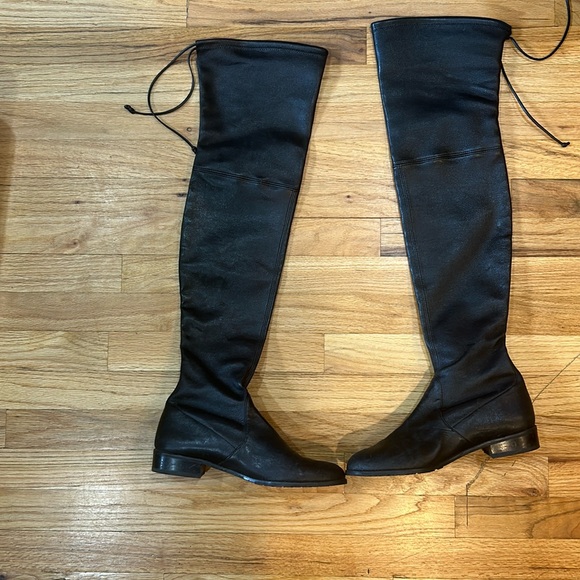 Thigh high beautiful Stuart weitzman black leather boots - Picture 1 of 13
